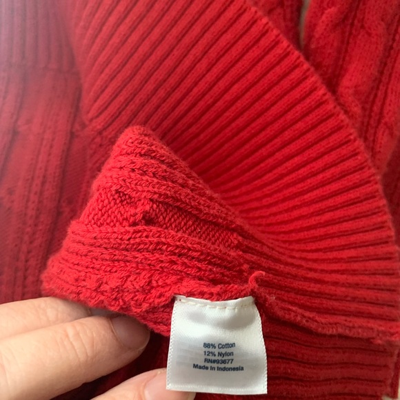 Women’s Red Sweater❤️ - Picture 4 of 8